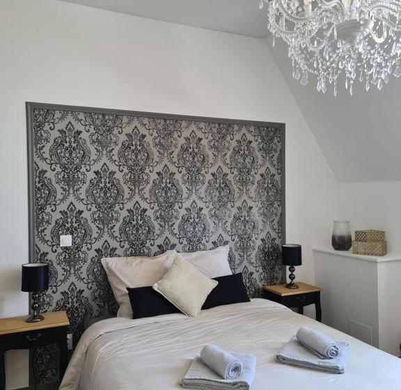 مبيت وإفطار Maison D Hôtes Au Cœur Des Lacs