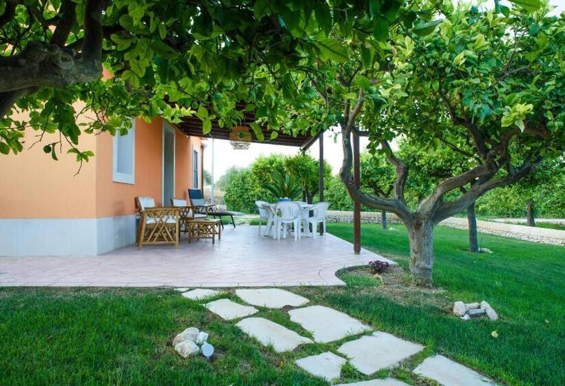 فندق Fiore Di Vendicari   Near The Beaches Of Calamosche And Vendicari