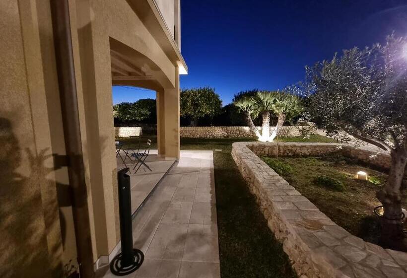 فندق Fiore Di Vendicari   Near The Beaches Of Calamosche And Vendicari