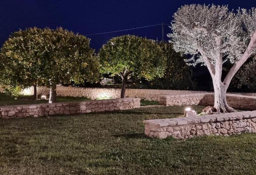 فندق Fiore Di Vendicari   Near The Beaches Of Calamosche And Vendicari