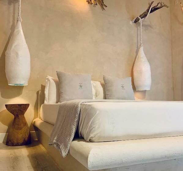 Hotel Thari Fushi Luxury Maldives All Excursions Included