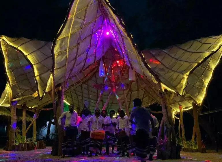 هتل Thari Fushi Luxury Maldives  All Excursions Included