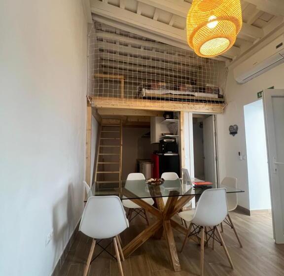 Apartamentos El Alcazar De Jerez