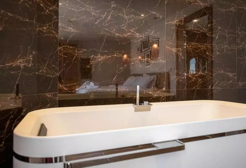 تختخواب و صبحانه Bliss Boutique Living