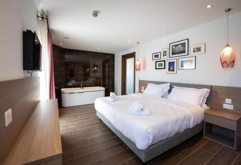 تختخواب و صبحانه Bliss Boutique Living