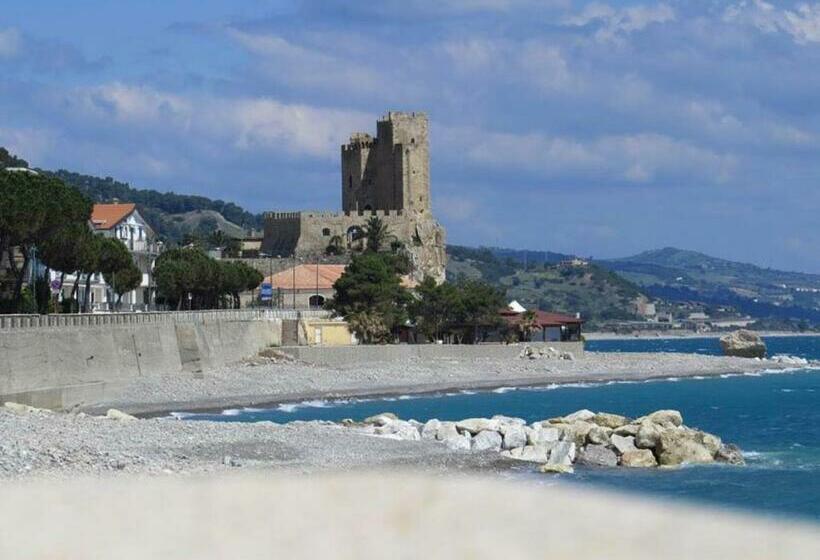 住宿加早餐  Evergreen