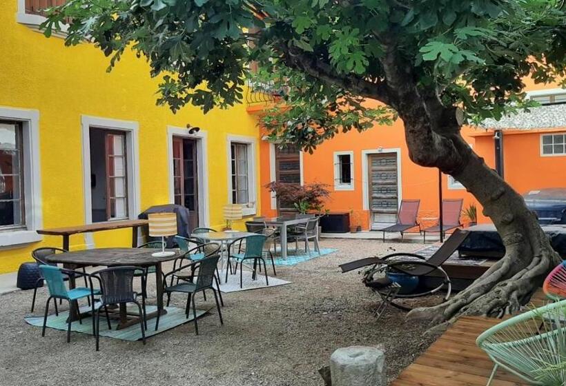 민박 Le 9 De Cour, Chambre Kiwi