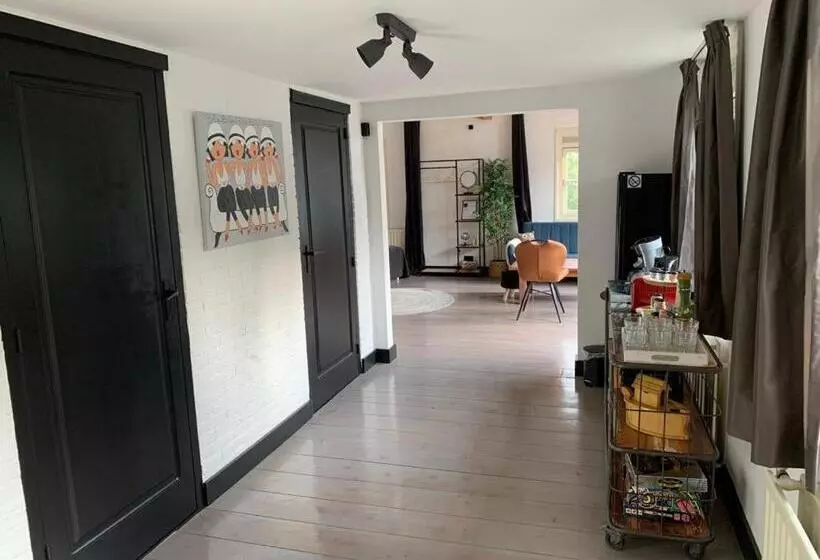 Aamiaismajoitus (B&B) Sleepzzz