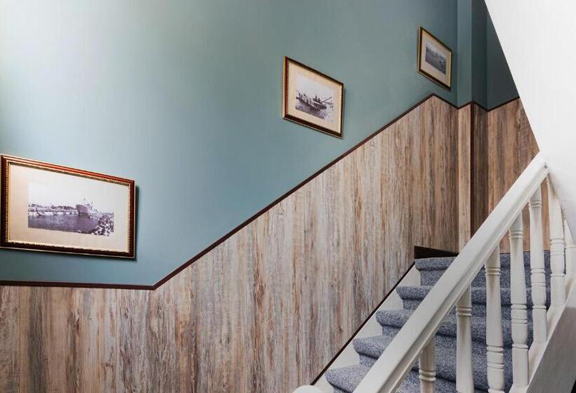 Pension Bolero Suites