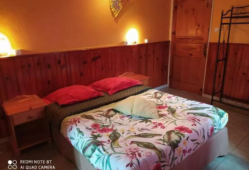 پانسیون Petite Fleur De Lentilles