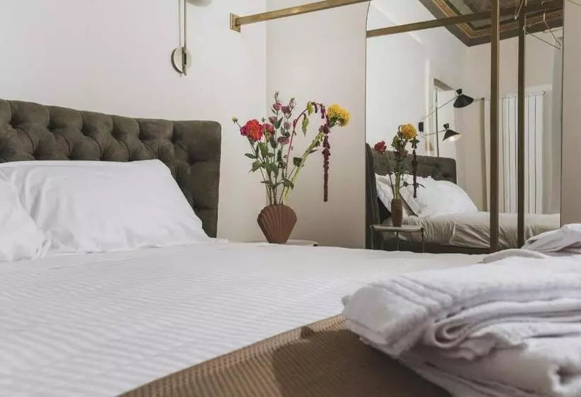 تختخواب و صبحانه Casa Horti Suites