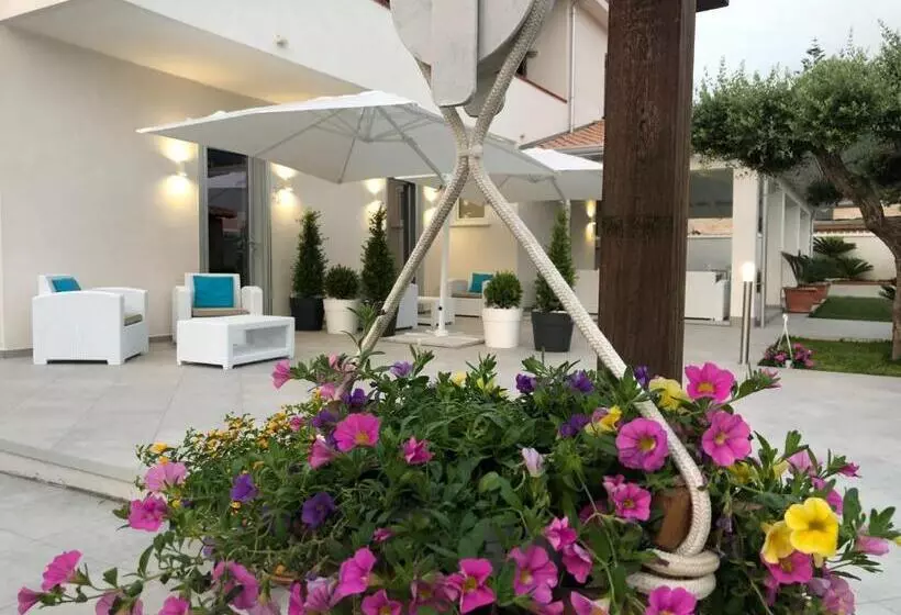 ベッドアンドブレックファースト Invilla Bed&breakfast   Quality Rooms