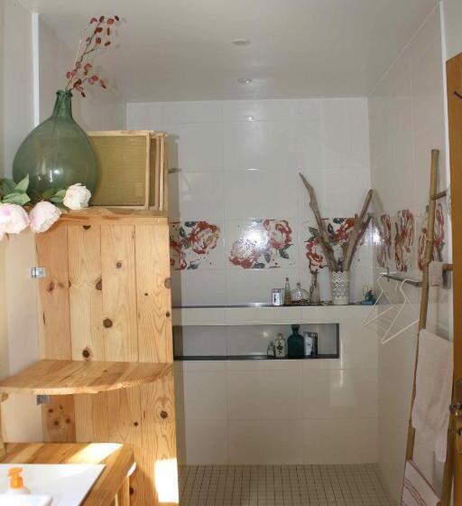 민박 à L Ombre Du Mûrier