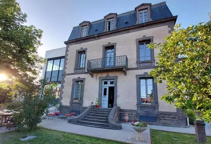 Aamiaismajoitus (B&B) La Belle Epoque & Spa