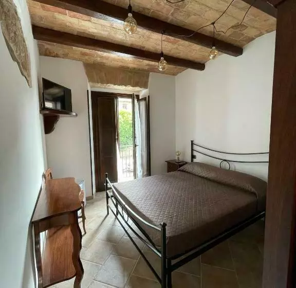 ベッドアンドブレックファースト La Vie En Rose