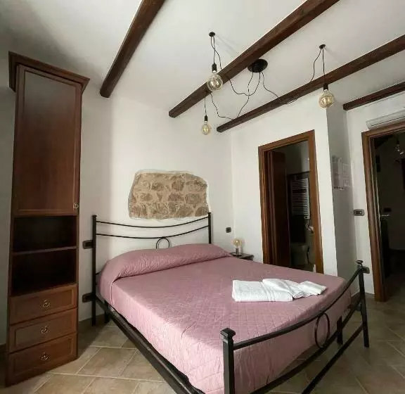 ベッドアンドブレックファースト La Vie En Rose