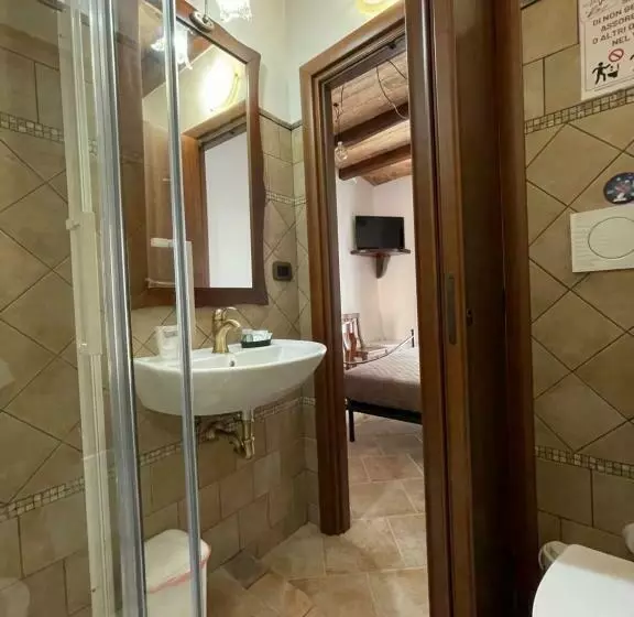 ベッドアンドブレックファースト La Vie En Rose