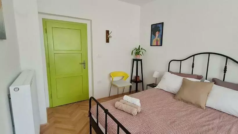 Bed and Breakfast Nona Bb