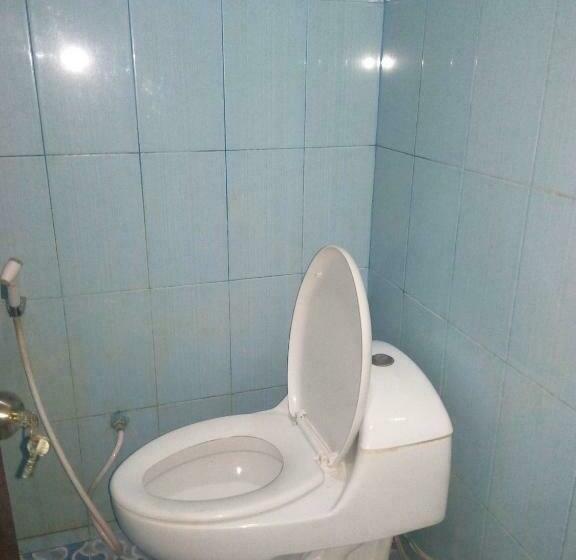 בית מלון כפרי Wisma Favorite Makassar