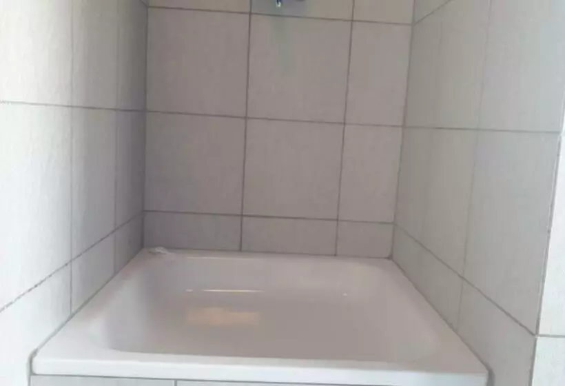 Isas Hostel