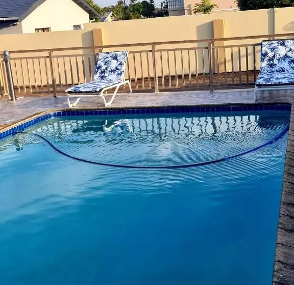 Majatalo 36 Frere Road Shelly Beach , Margate