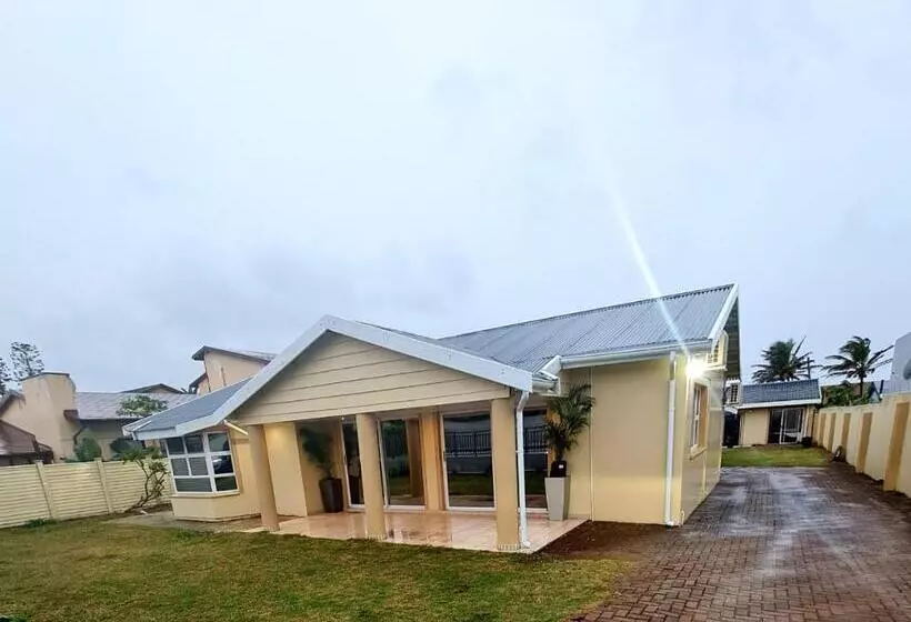 Majatalo 36 Frere Road Shelly Beach , Margate