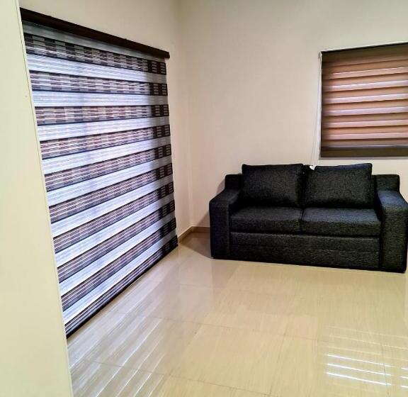 פנסיון 36 Frere Road Shelly Beach , Margate