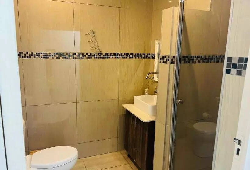 Majatalo 36 Frere Road Shelly Beach , Margate