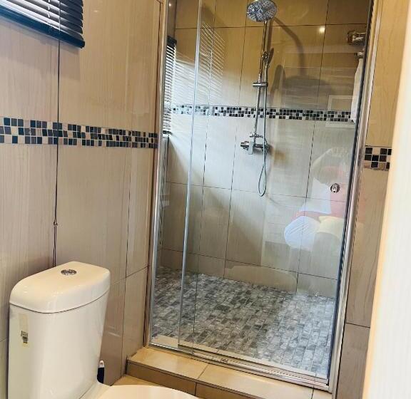 פנסיון 36 Frere Road Shelly Beach , Margate