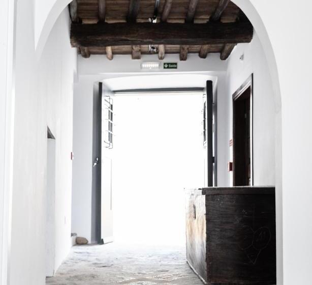 پانسیون A Burguesa Guesthouse