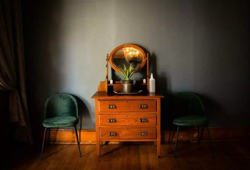 Majatalo @athens Guest Rooms