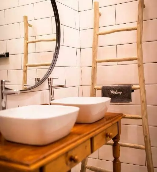 Majatalo @athens Guest Rooms