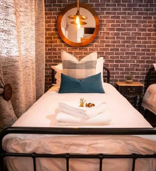 Majatalo @athens Guest Rooms