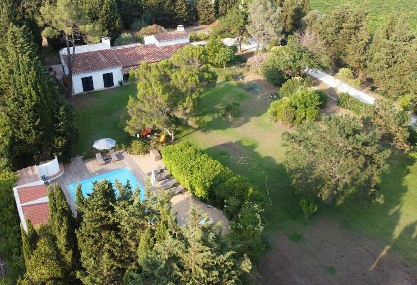 مبيت وإفطار Domaine Les Vinyes