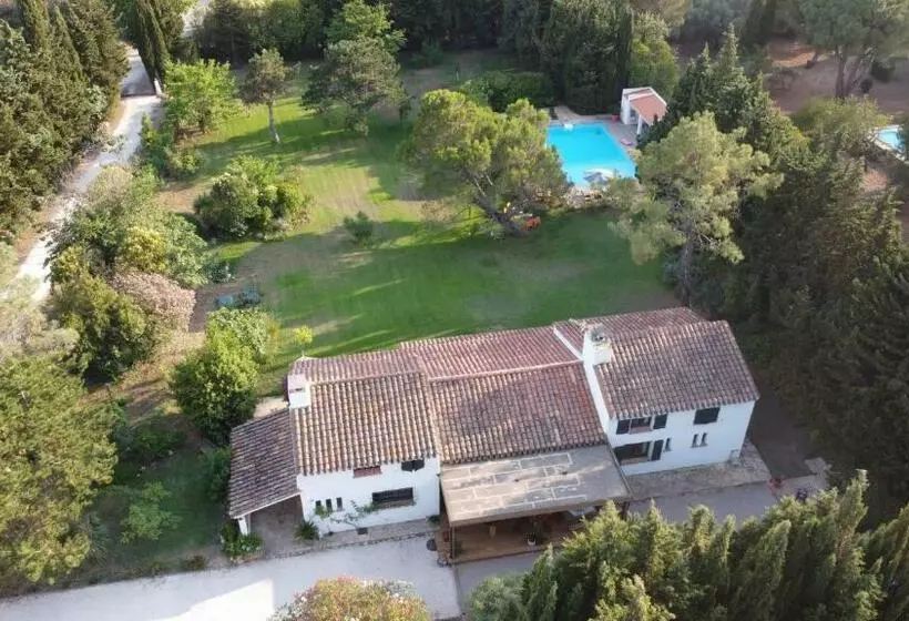 Aamiaismajoitus (B&B) Domaine Les Vinyes