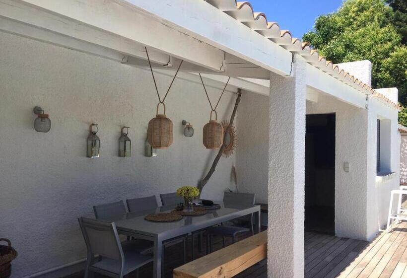 مبيت وإفطار Domaine Les Vinyes