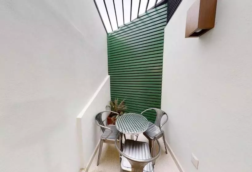 ホテル Tokio Suites