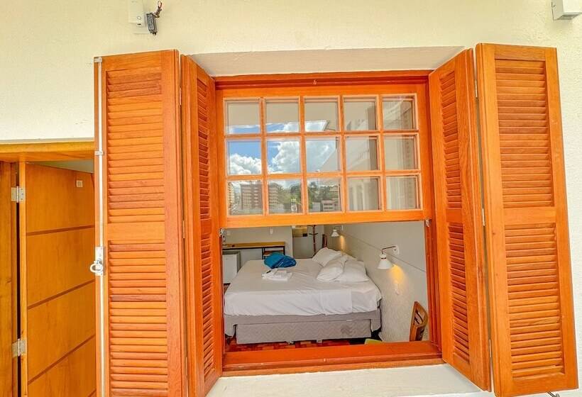 膳宿费 Edifício Barros