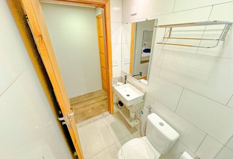 膳宿费 Edifício Barros