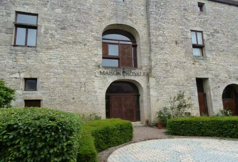 Majatalo La Maison Royale