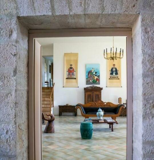 Пансион La Maison Royale