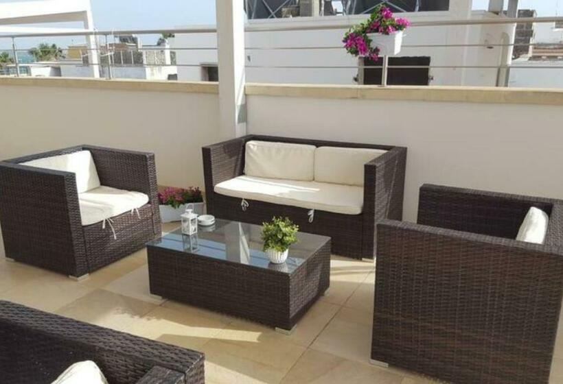 膳宿费 Sabrina S House