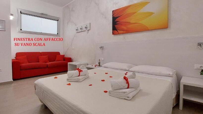 膳宿费 Sabrina S House