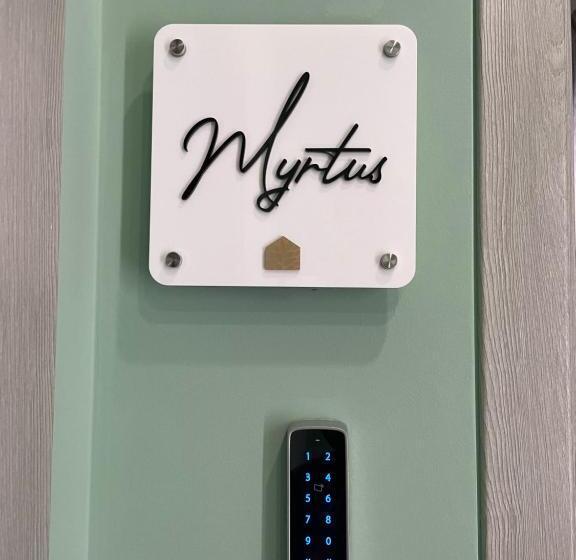 تختخواب و صبحانه I Giardini Di Rita Rooms & Garden Loft