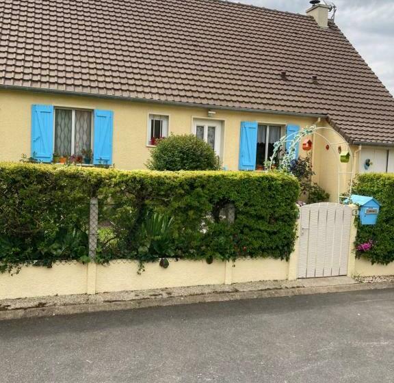 مبيت وإفطار La Fossette