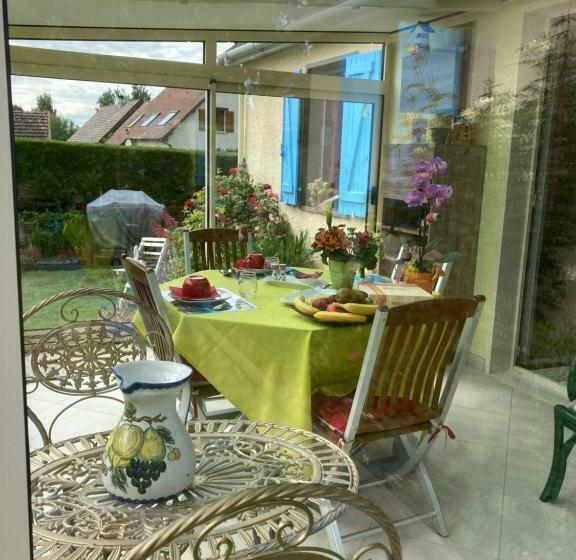 مبيت وإفطار La Fossette