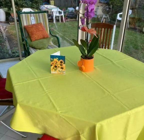 ベッドアンドブレックファースト La Fossette