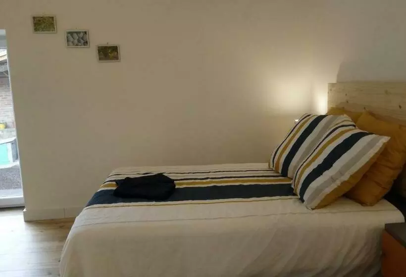 Aamiaismajoitus (B&B) La Vigneronne