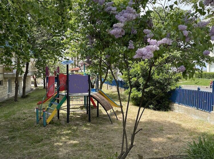 Отель Amadina Garden