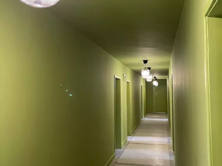 Hotelli Amadina Garden